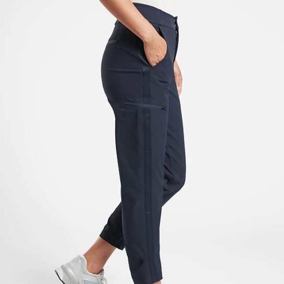 Athleta Wander Hybrid Pant size 2T Navy - Picture 3 of 5
